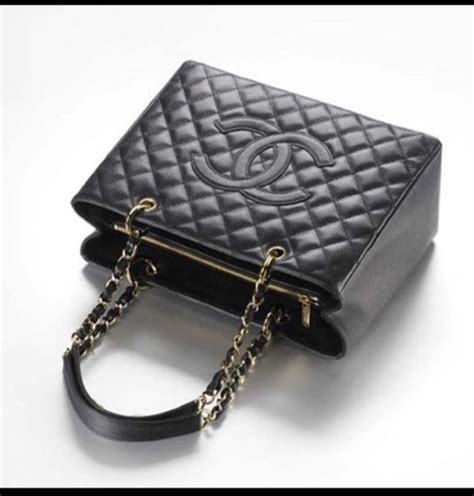 fake chanel tas kopen|Chanel counterfeit price.